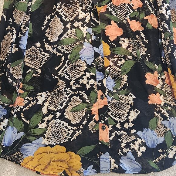 Cabi Womens Black Snake Charmer Floral Sheer Bishop Sleeve Blouse Size Medium - Picture 4 of 13